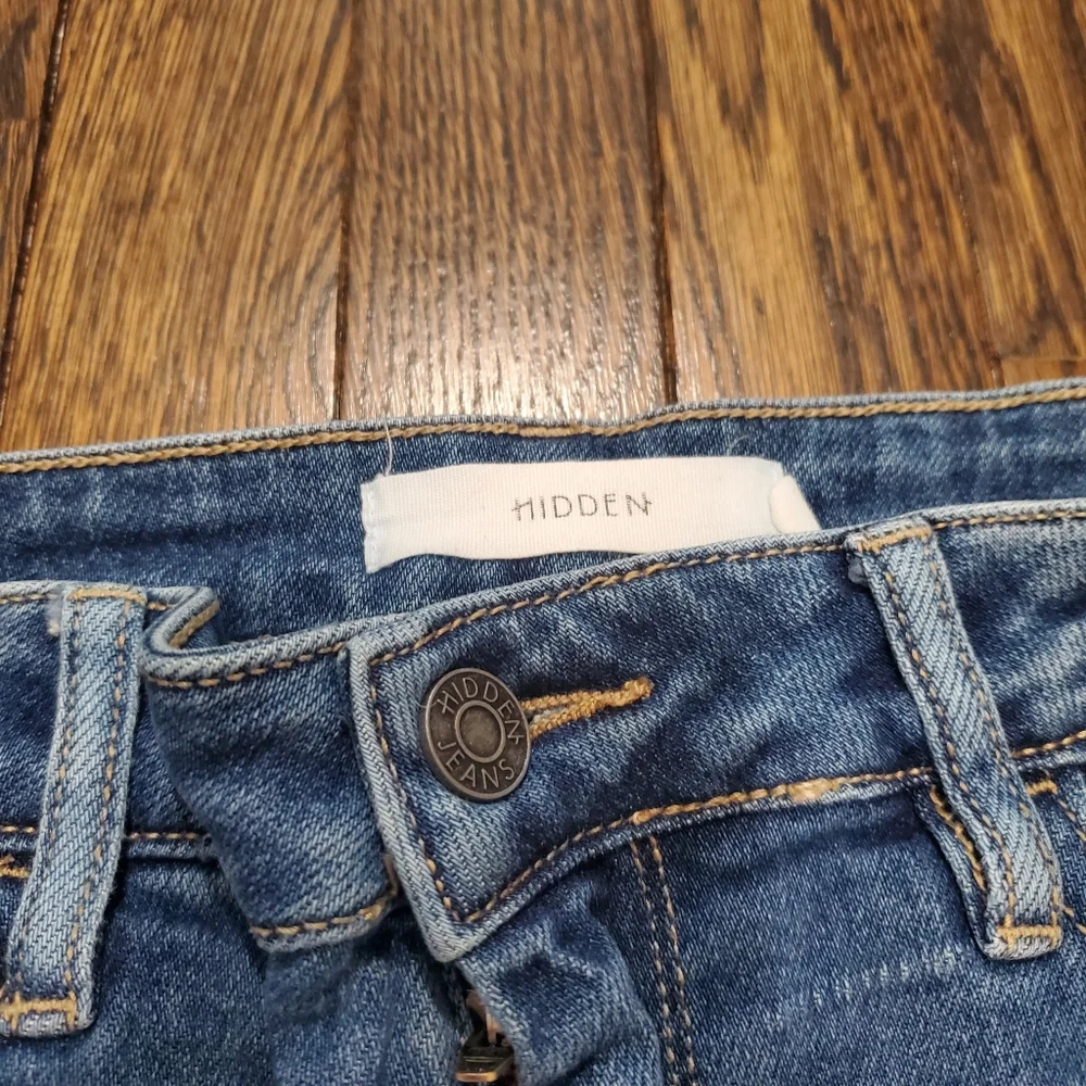 Hidden distressed jeans